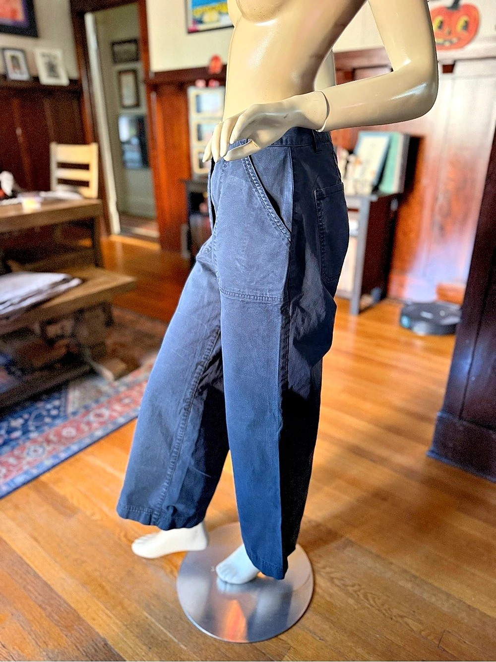 Bridge & Burn Cropped Pants in Black Waist 30 - Picture 4 of 7